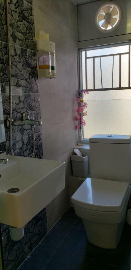 Sunrise International - Boutique Hostel Kowloon Stadt Exterior foto